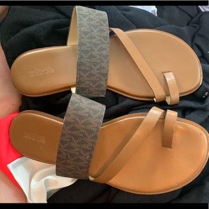 Micheal Kors Sandal